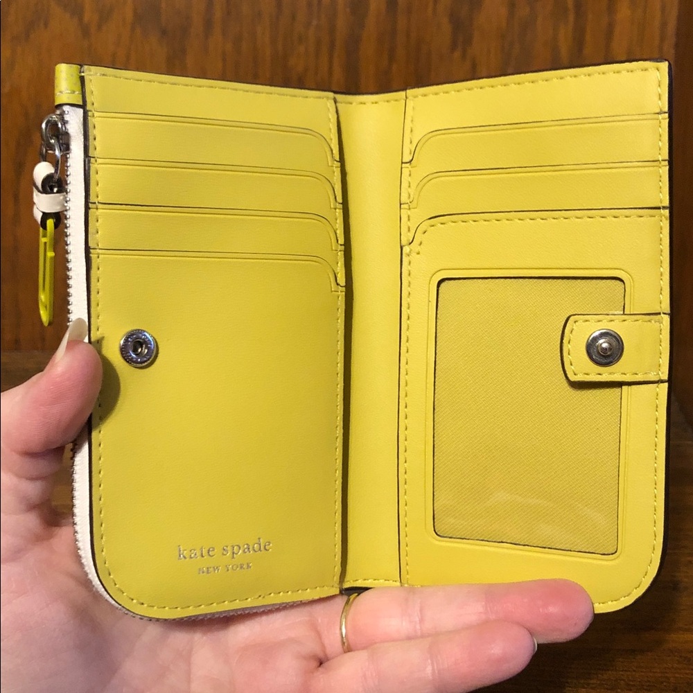 NWT-Kate Spade-Page Turner-Small Bifold Wallet-CreamMulti-Best Seller Print-$128 - Picture 8 of 13